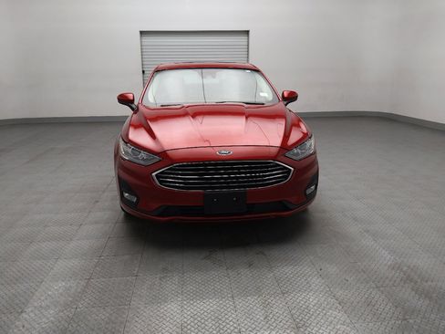 Used 2020 Ford Fusion SE w/ Equipment Group 151A FWD image 14