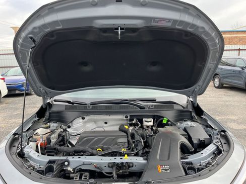 Used 2025 Buick Envista Sport Touring image 31