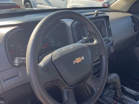 Used 2020 Chevrolet Colorado W/T image 12