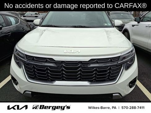 Certified 2024 Kia Seltos EX image 2