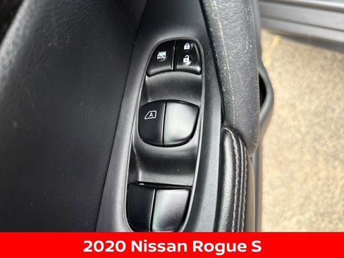 Used 2020 Nissan Rogue S image 12