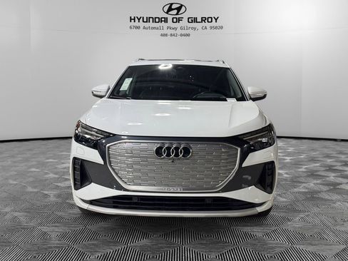 Used 2022 Audi Q4 e-tron Prestige image 2