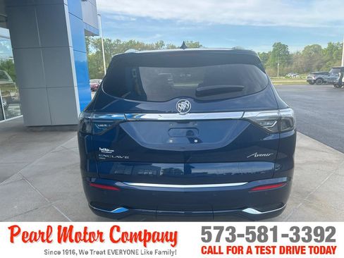 Certified 2023 Buick Enclave Avenir w/ Avenir Technology Package AWD/4WD image 5
