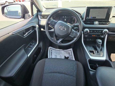 Certified 2025 Toyota RAV4 XLE AWD/4WD image 9