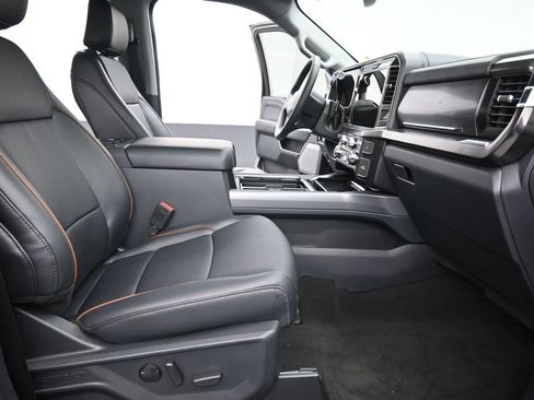 New 2026 Ford F250 Lariat w/ Black Appearance Package AWD/4WD image 12