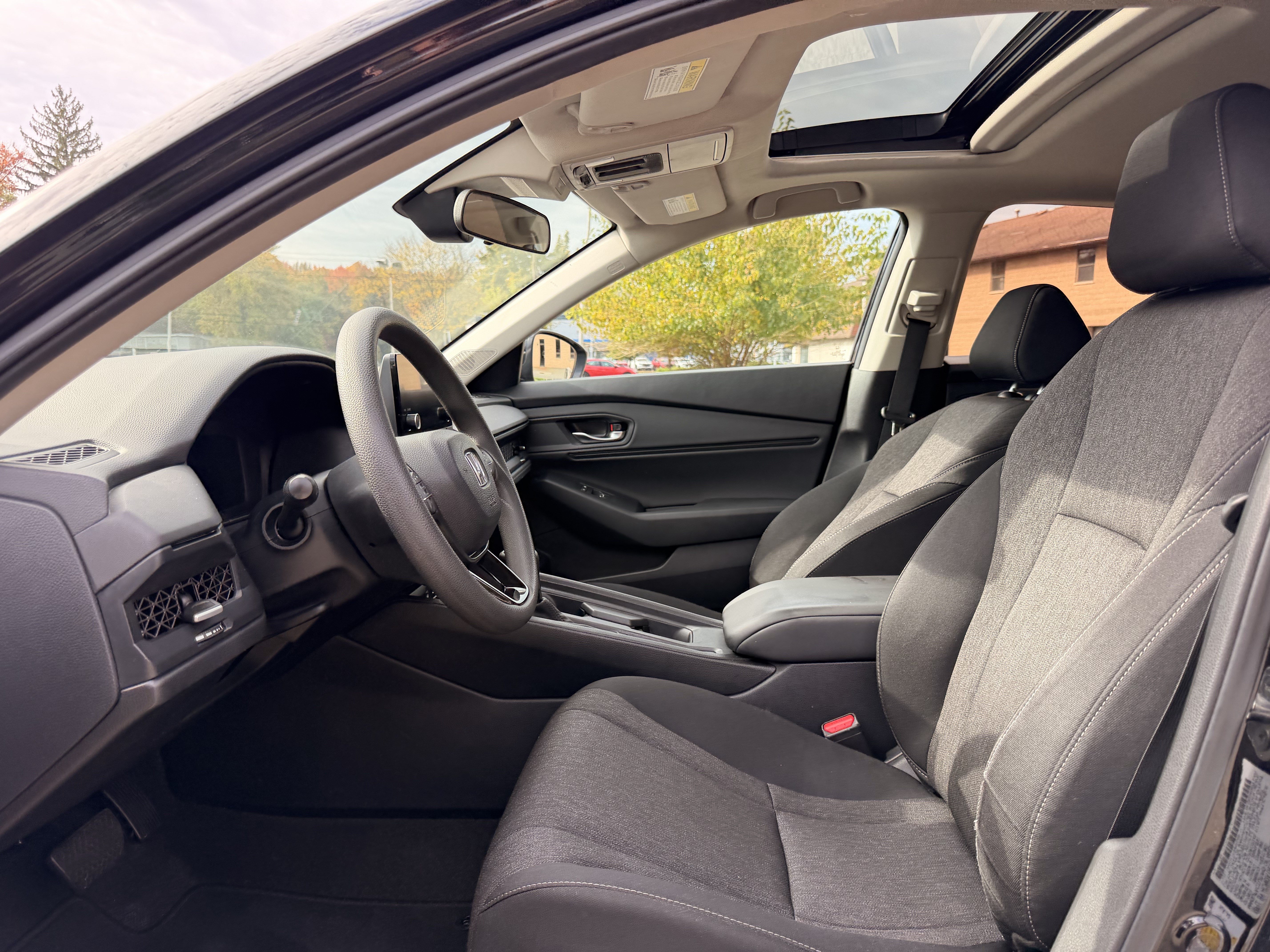 Certified 2024 Honda Accord EX image 9