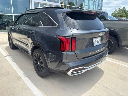 Used 2021 Kia Sorento SX FWD image 2