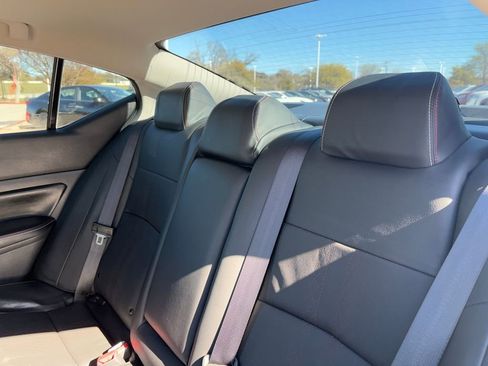 Used 2024 Nissan Altima 2.0 SR image 26