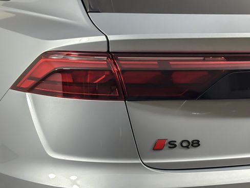 New 2026 Audi SQ8 Prestige AWD/4WD image 26
