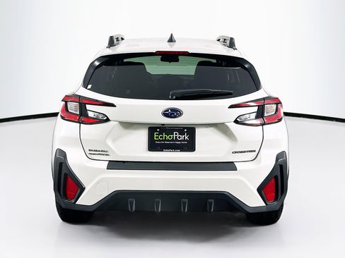 Used 2024 Subaru Crosstrek 2.0i Premium image 7