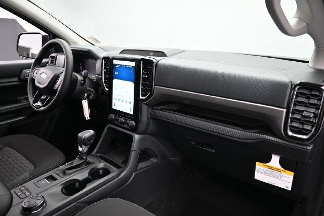 New 2026 Ford Ranger XLT w/ Convenience Package AWD/4WD image 32