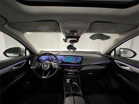 Used 2024 Buick Envision Avenir image 21