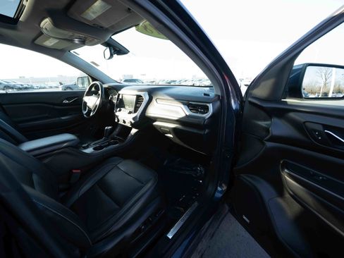 Used 2018 GMC Acadia SLT image 26