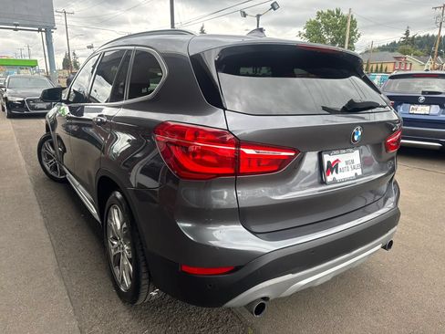 Used 2017 BMW X1 xDrive28i AWD/4WD image 5