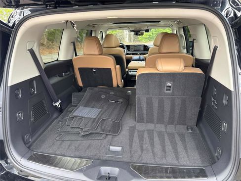 Certified 2025 INFINITI QX80 Sensory AWD/4WD image 32