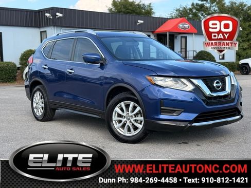 Used 2017 Nissan Rogue SV w/ SV Premium Package FWD image 1