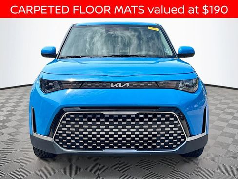 Used 2025 Kia Soul EX FWD image 2