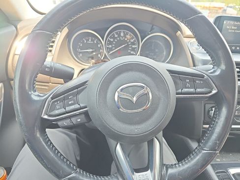 Used 2017 MAZDA MAZDA6 Touring FWD image 9