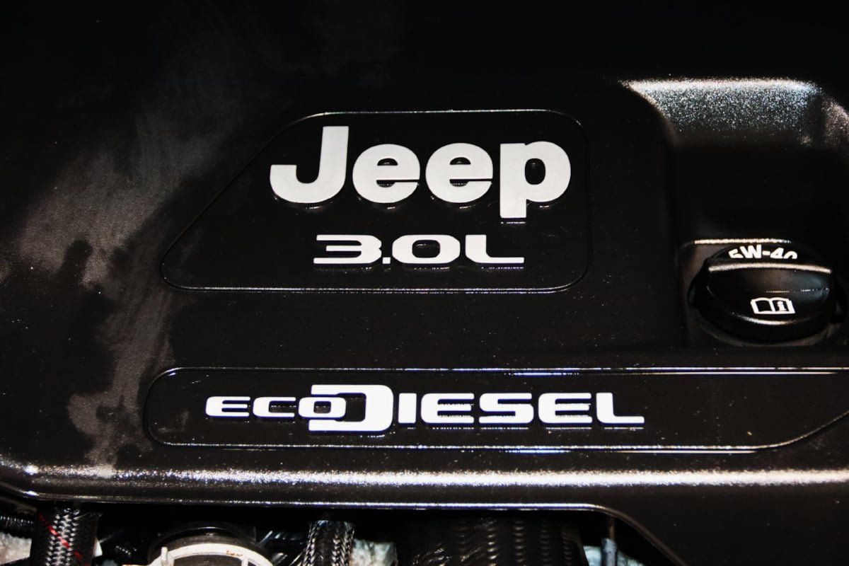 Used 2021 Jeep Gladiator Overland AWD/4WD image 18