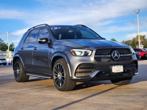 Used 2021 Mercedes-Benz GLE 450 4MATIC image 3