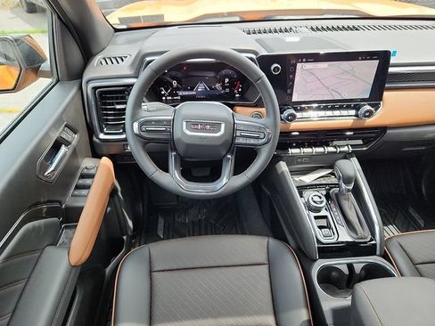 New 2026 GMC Canyon AT4 w/ Technology Plus Package AWD/4WD image 7