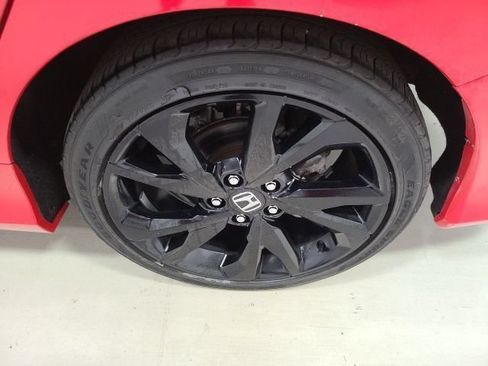 Used 2019 Honda Civic Sport image 36