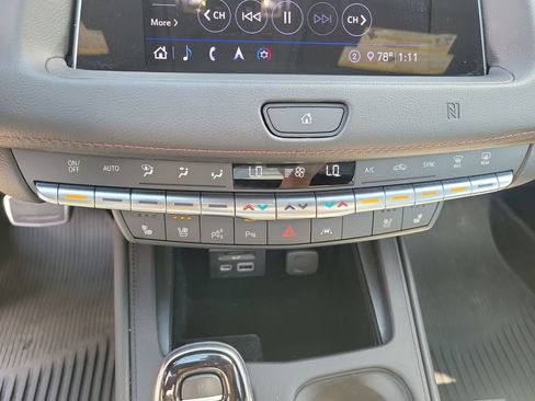 Used 2020 Cadillac XT4 Sport AWD/4WD image 29
