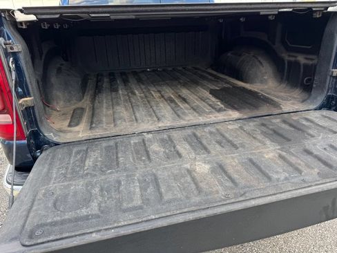 Used 2022 RAM 1500 Laramie AWD/4WD image 48