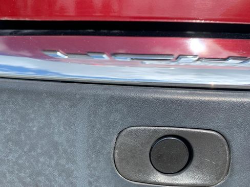 Used 2011 GMC Acadia SLT FWD image 52