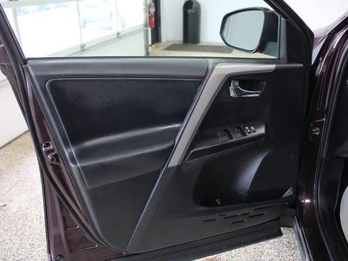 Used 2018 Toyota RAV4 XLE w/ Plus Extra Value Package image 11