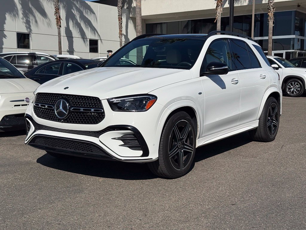 Used 2025 Mercedes-Benz GLE 450e 4MATIC image 9