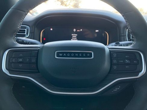 Used 2023 Jeep Wagoneer Series III w/ Convenience Group I image 16
