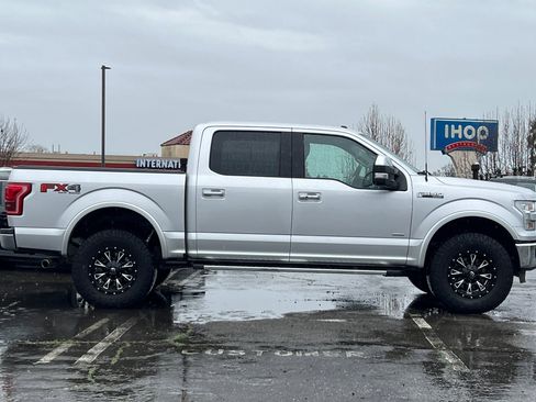 Used 2016 Ford F150 Lariat w/ Equipment Group 502A Luxury image 3