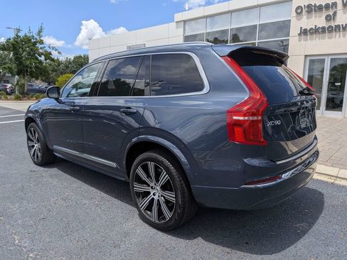 Certified 2023 Volvo XC90 B6 Ultimate w/ Protection Package Premier AWD/4WD image 4