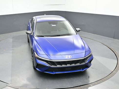 New 2026 Hyundai Elantra SEL Sport image 24