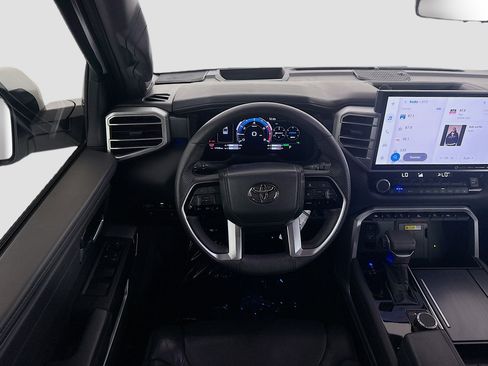 Used 2023 Toyota Tundra Platinum w/ Advanced Package image 17