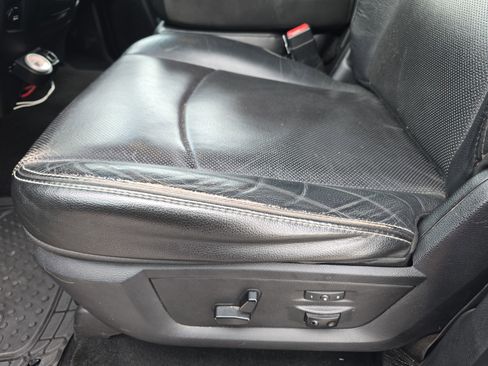 Used 2014 RAM 3500 Laramie w/ Protection Group image 29