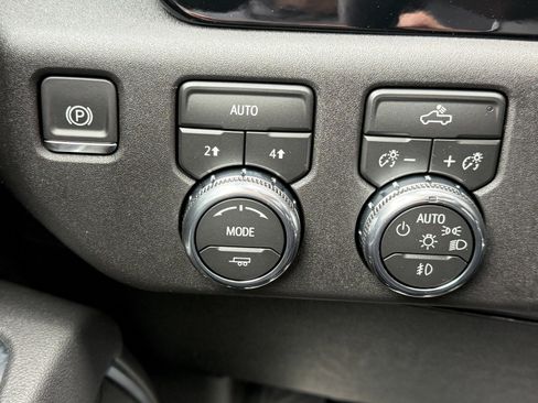 New 2026 GMC Sierra 1500 Elevation w/ Preferred Package image 29