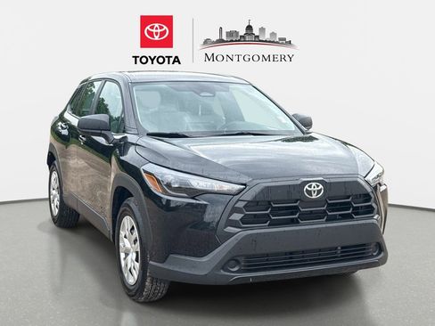 Used 2026 Toyota Corolla Cross L FWD image 1