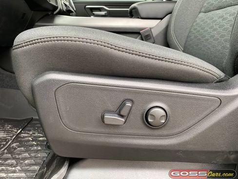 New 2026 RAM 1500 Big Horn AWD/4WD image 24