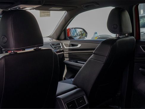 New 2024 Volkswagen Atlas Cross Sport SEL R-Line image 22