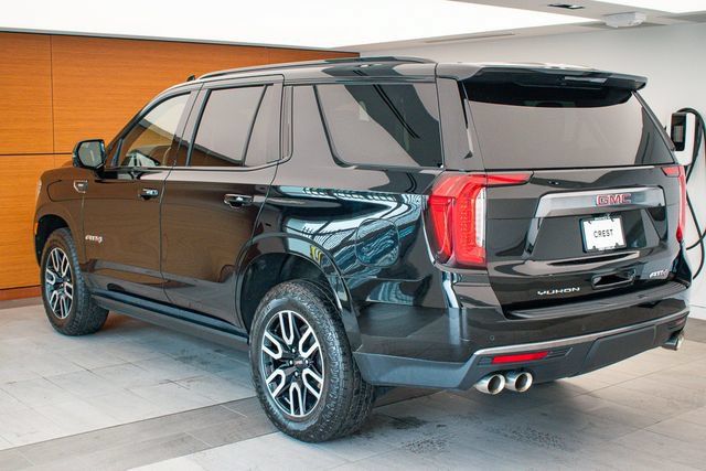 Used 2024 GMC Yukon AT4 w/ AT4 Premium Package AWD/4WD image 8