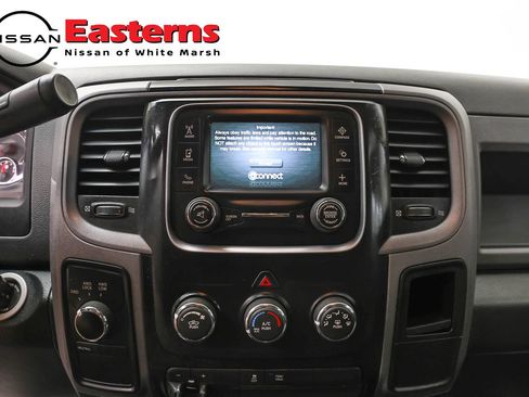 Used 2017 RAM 2500 Tradesman w/ Chrome Appearance Group AWD/4WD image 12