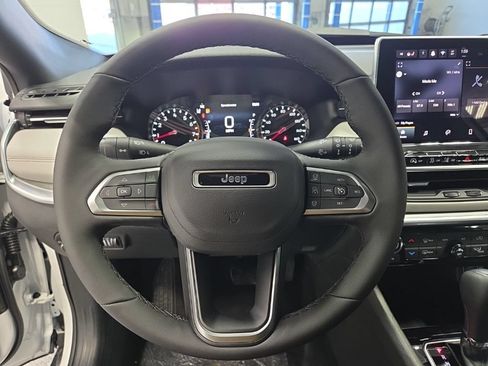 New 2026 Jeep Compass Limited AWD/4WD image 12