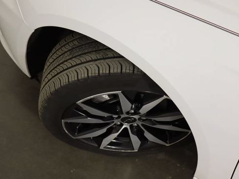 Used 2021 Chevrolet Malibu RS FWD image 35