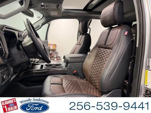 Used 2024 Ford F250 Lariat w/ Lariat Ultimate Package image 23