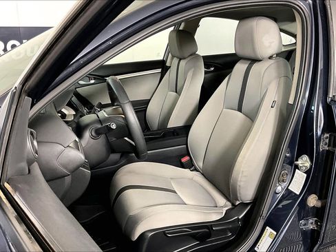 Used 2016 Honda Civic EX image 8