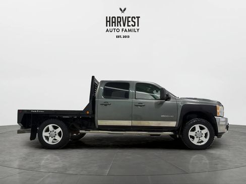 Used 2011 Chevrolet Silverado 2500 LTZ w/ LTZ Plus Package AWD/4WD image 8