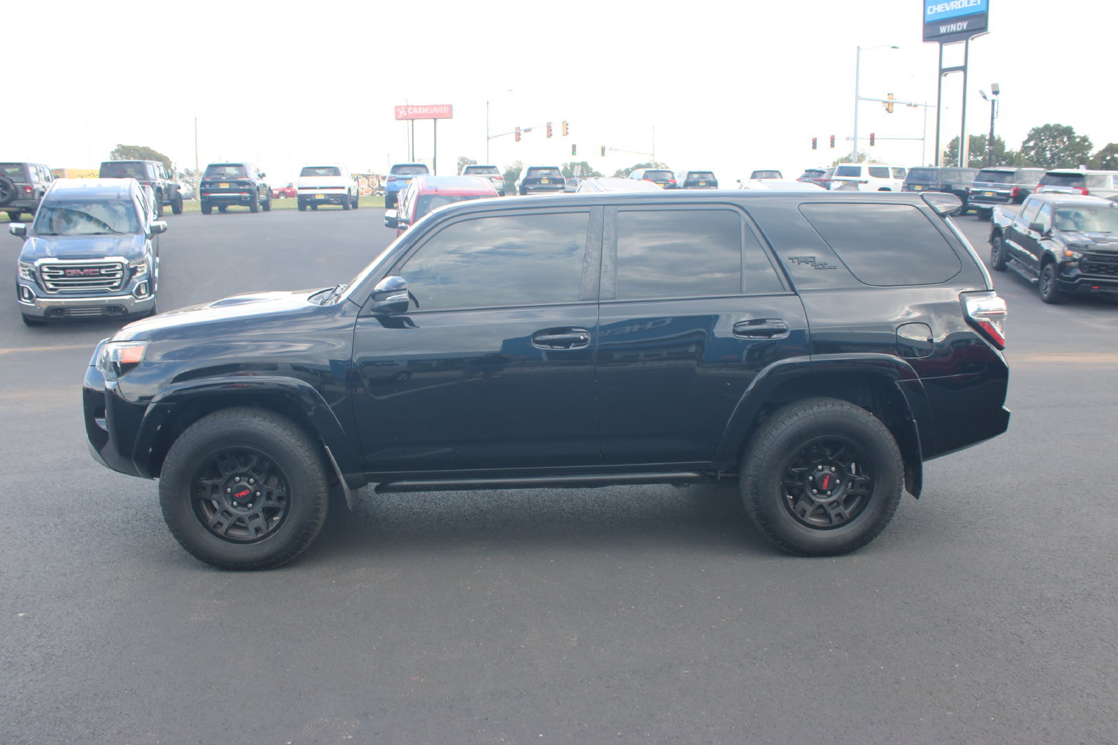 Used 2019 Toyota 4Runner TRD Off-Road Premium AWD/4WD image 5