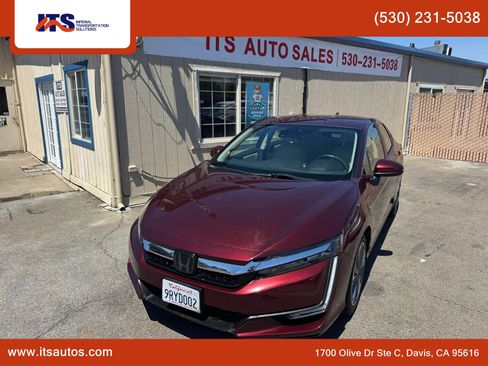 Used 2018 Honda Clarity Touring image 1